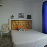 Sirena Apartment *